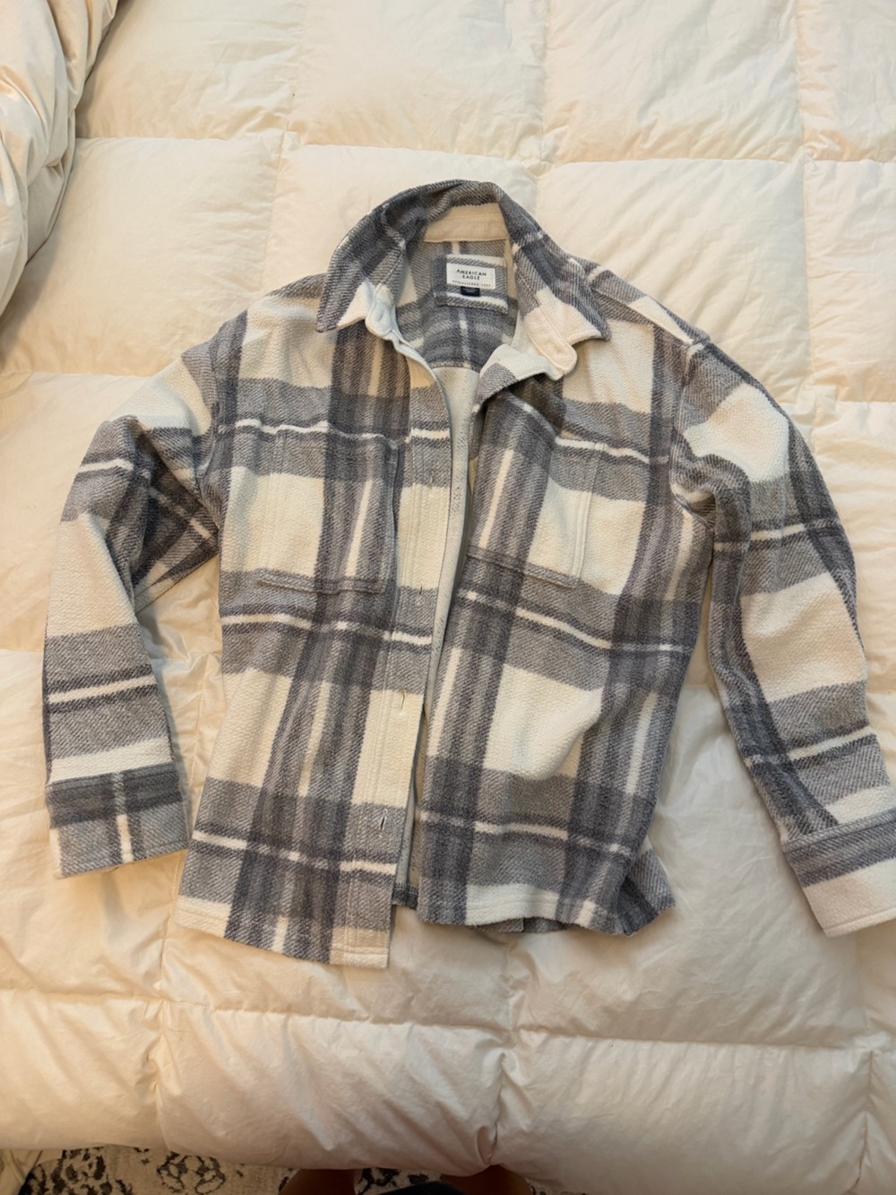 Women’s Plaid Shirt Jacket - Gray & Cream